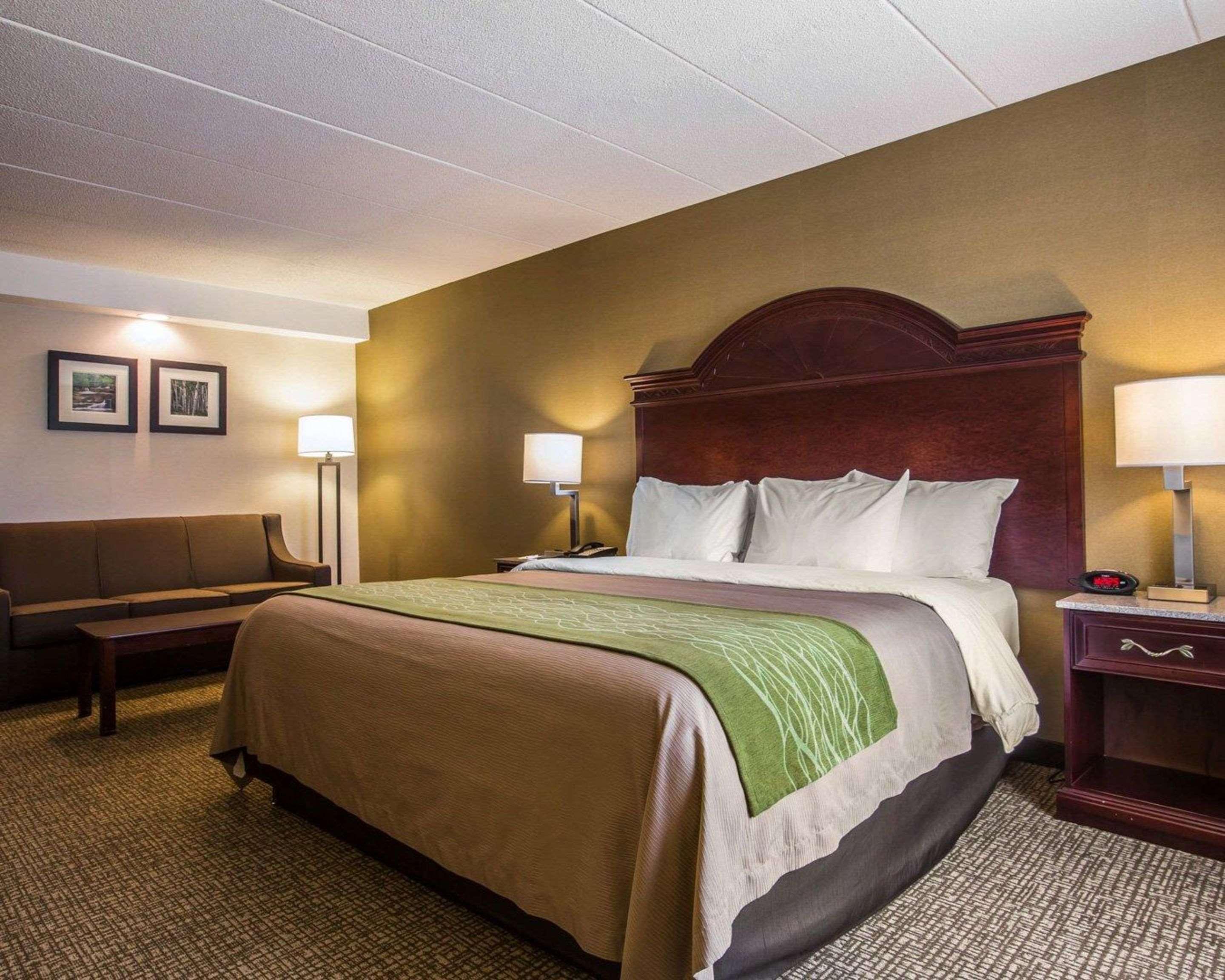 Comfort Inn Airport Manchester Esterno foto