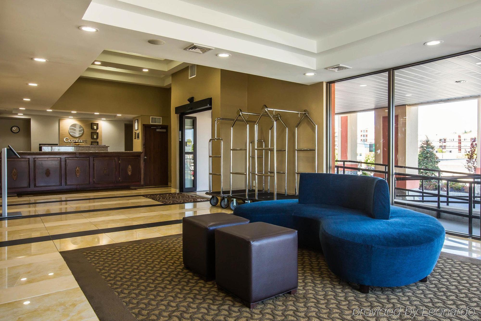 Comfort Inn Airport Manchester Esterno foto