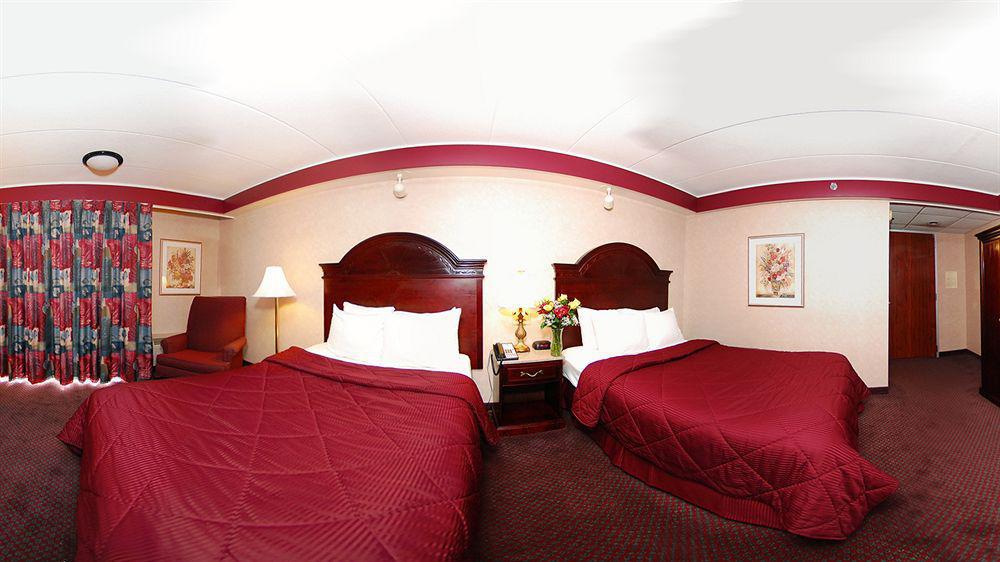 Comfort Inn Airport Manchester Esterno foto
