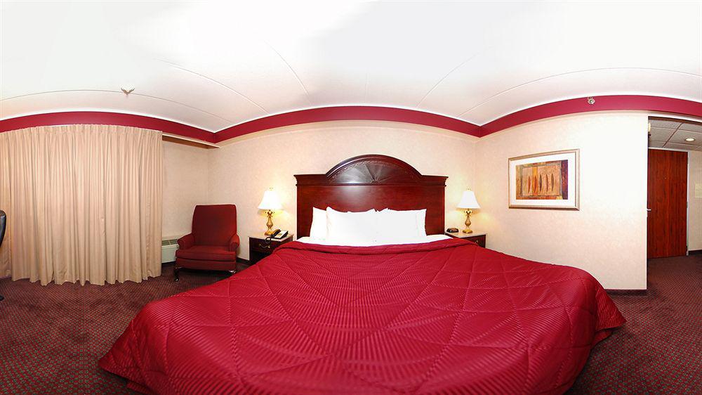 Comfort Inn Airport Manchester Esterno foto